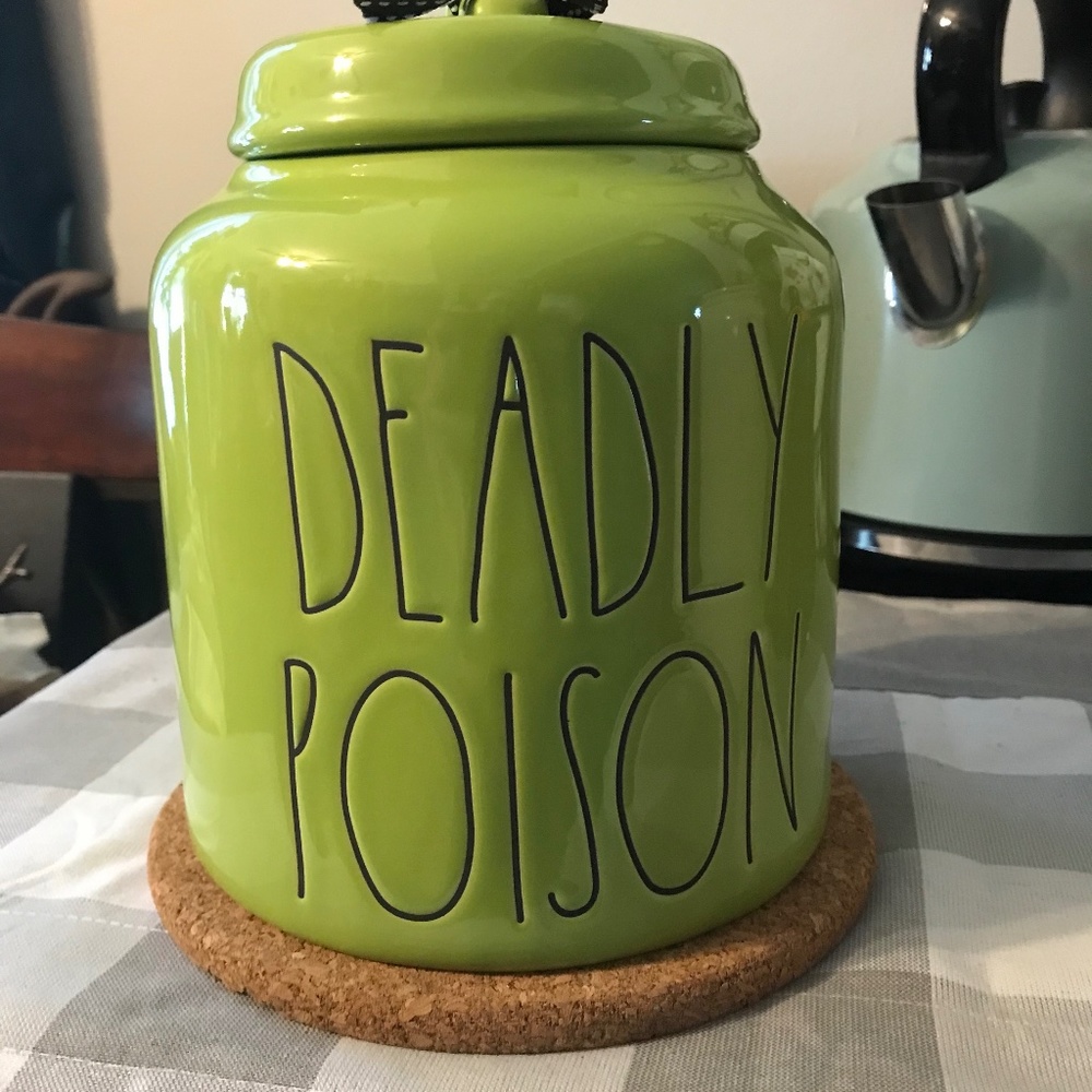 Rae Dunn canister